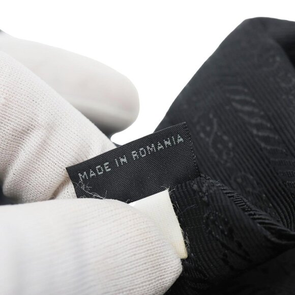 Prada  Vitello Daino Front Zip Leather Hobo Bag Black - Picture 16 of 16